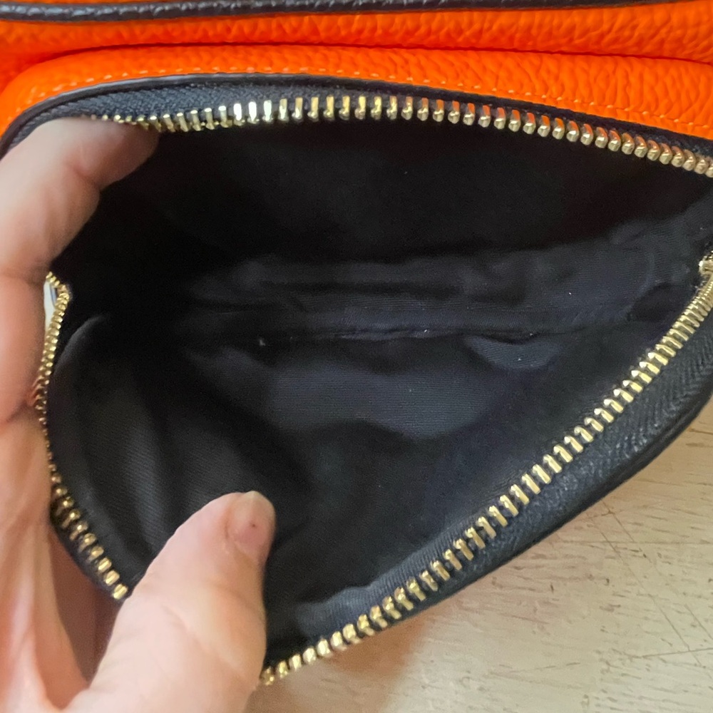 *COA* Coach Bright Orange Court Leather Belt Bag - Picture 4 of 14